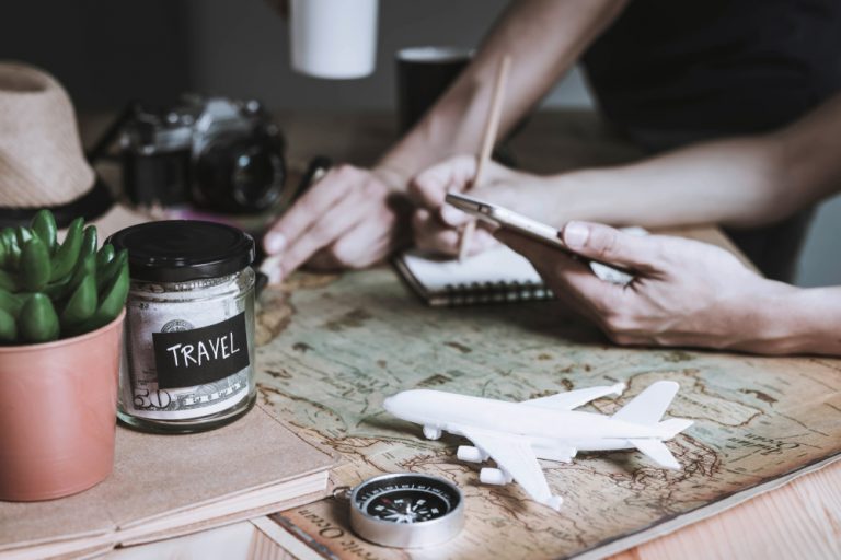 Comment calculer le budget pour son voyage en solo ? | City mag